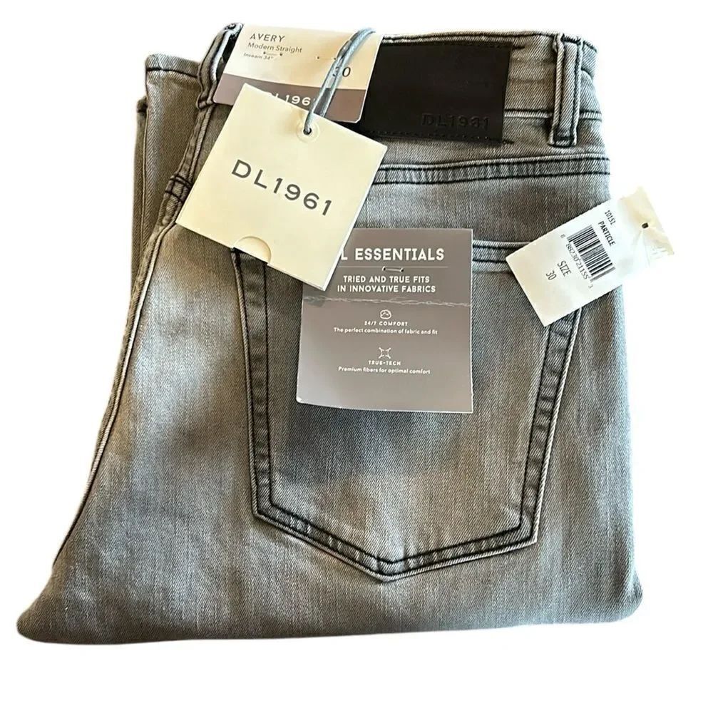 NEW DL1961 Mens Premium Denim Avery Modern Straight Jeans